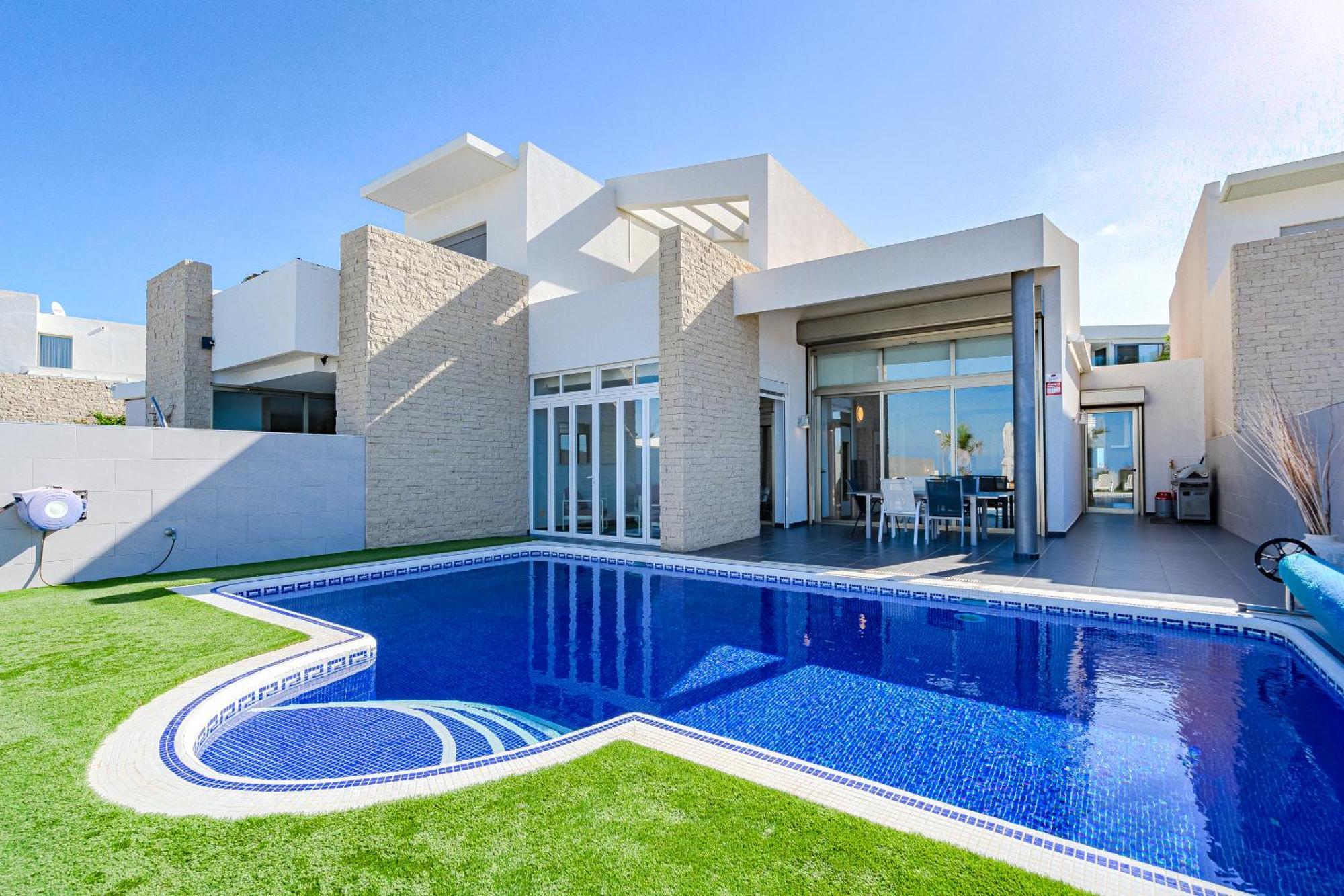 Villa Elisabetta, Luxury Villa With Heated Pool Ocean View In Adeje, Tenerife أذيخي المظهر الخارجي الصورة